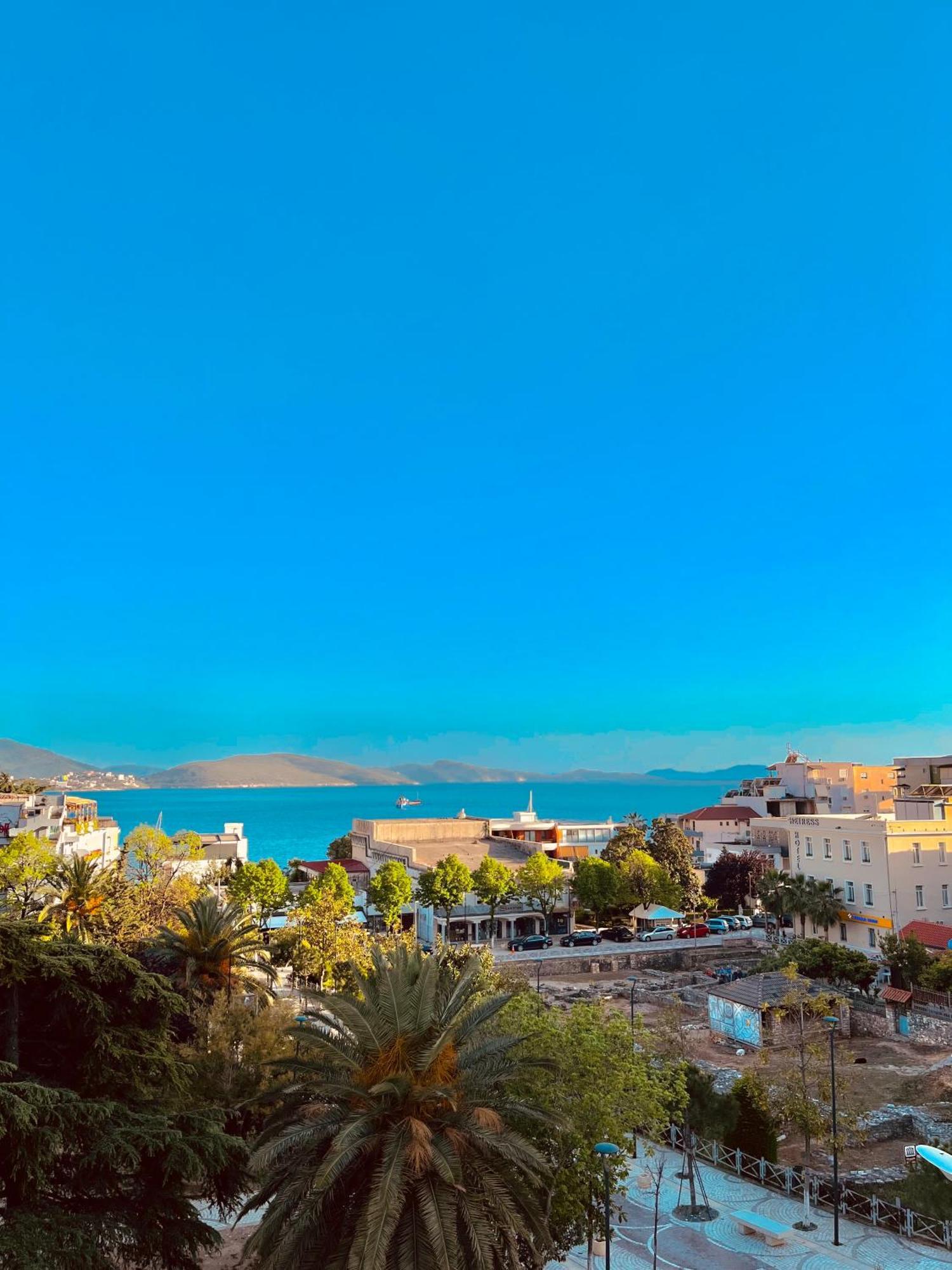 Hotel Myrtai - City Center Sarandë Exteriör bild